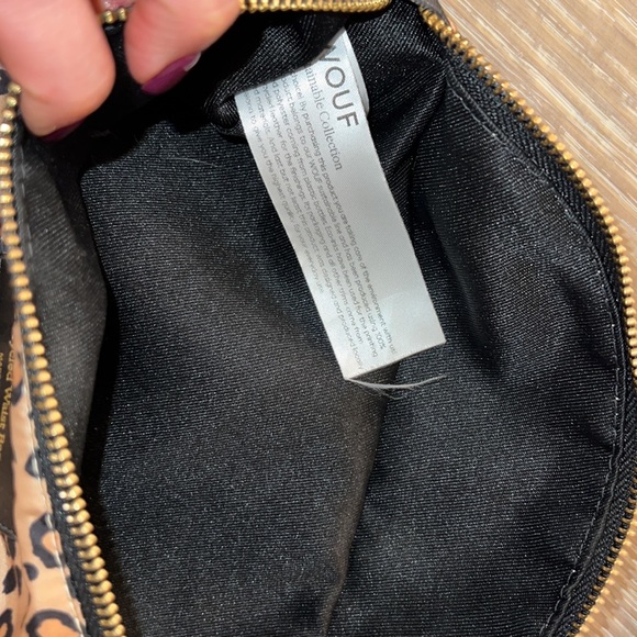 NWOT Anthropology Wouf Leopard Print Crossbody Bag - Picture 4 of 5